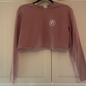 Alphalete long sleeve crop top
